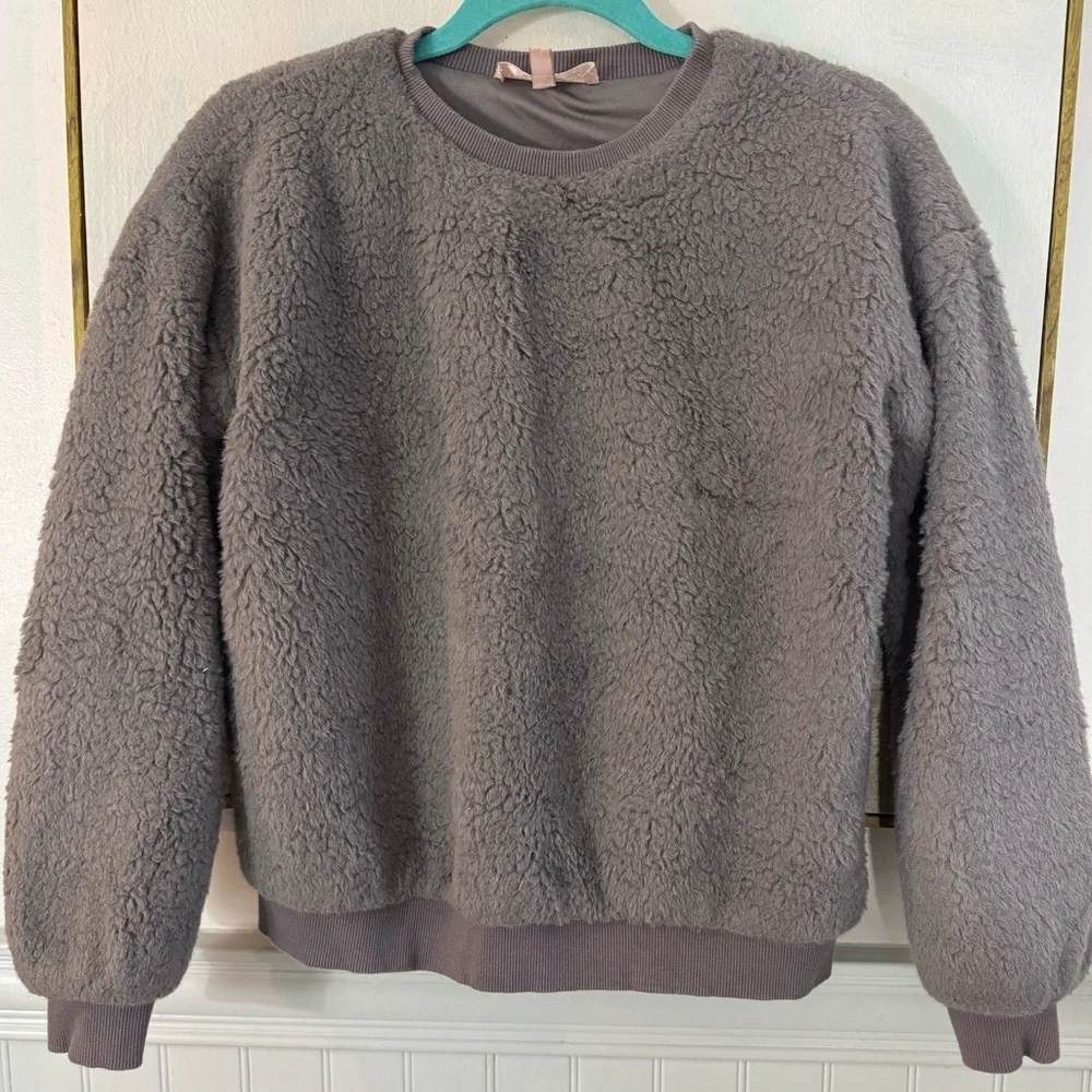 PHILOSOPHY Republic Clothing Light Gray Faux Fur Crewneck Size XSmall - Picture 1 of 4